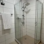 Mondrian Luxury دراس