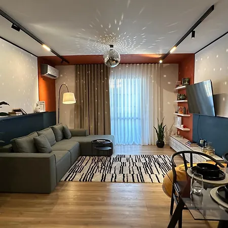 Mondrian Luxury * Durrës