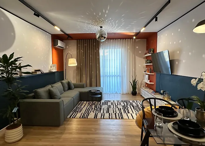 Mondrian Luxury * Durrës